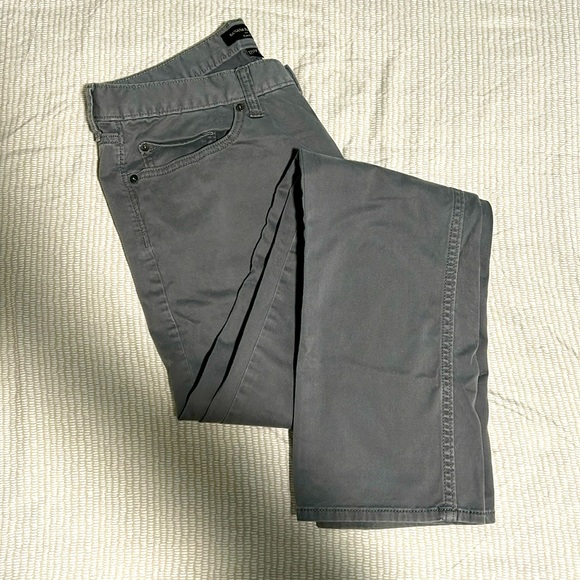 Men’s Banana Republic Pants - Picture 1 of 4
